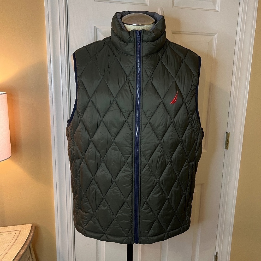NWOT Men's Nautica Diamond Quilted Zip Front Puffer Vest Olive Green Size MEDIUM